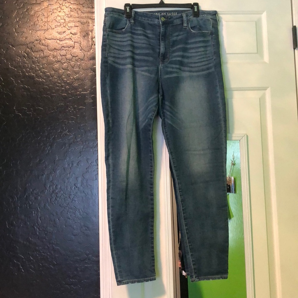 Light wash jeans